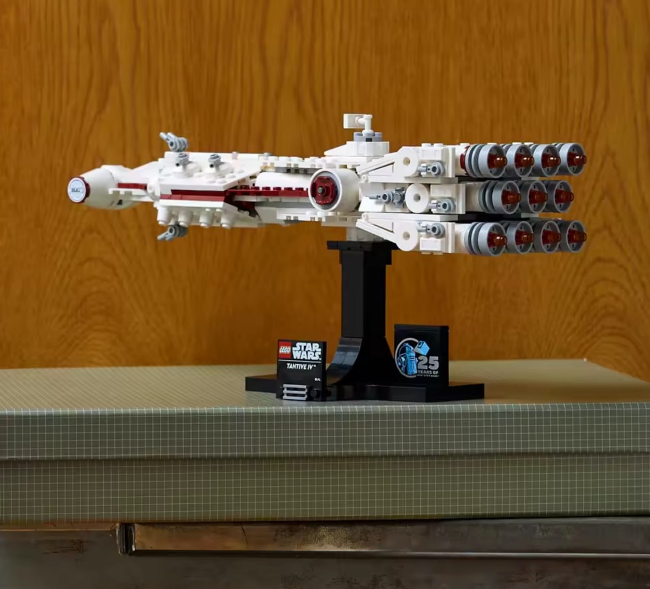 תמונה 3 של Tantive IV Star Wars 75376
